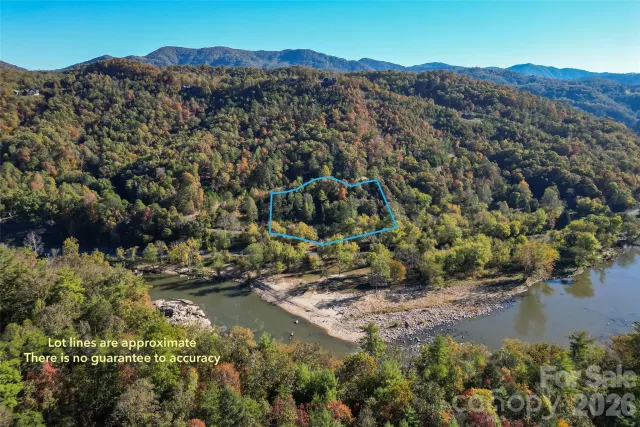 21 River Park Way