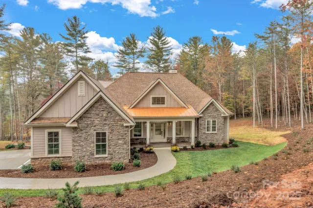844 Settlers Trail