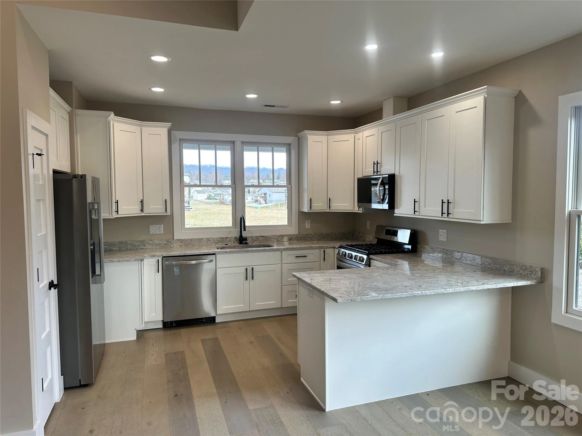 30 Olde Oak Court - Photo 3