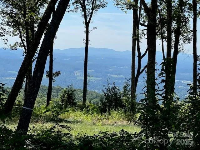 462 E Garden Trail