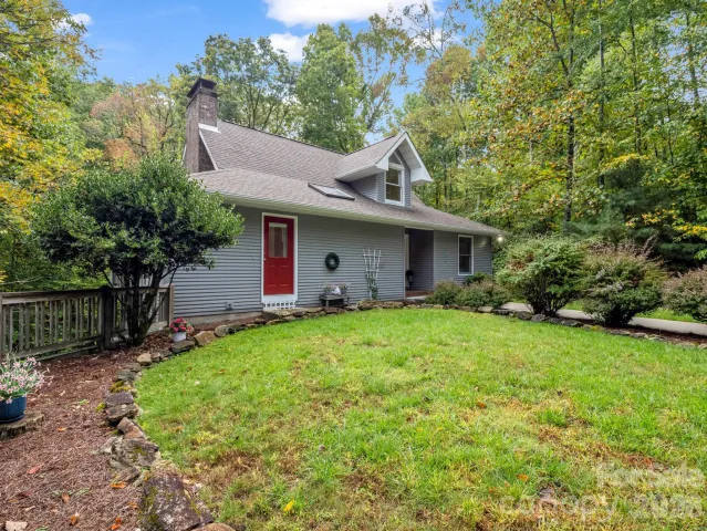 142 Winterview Trail