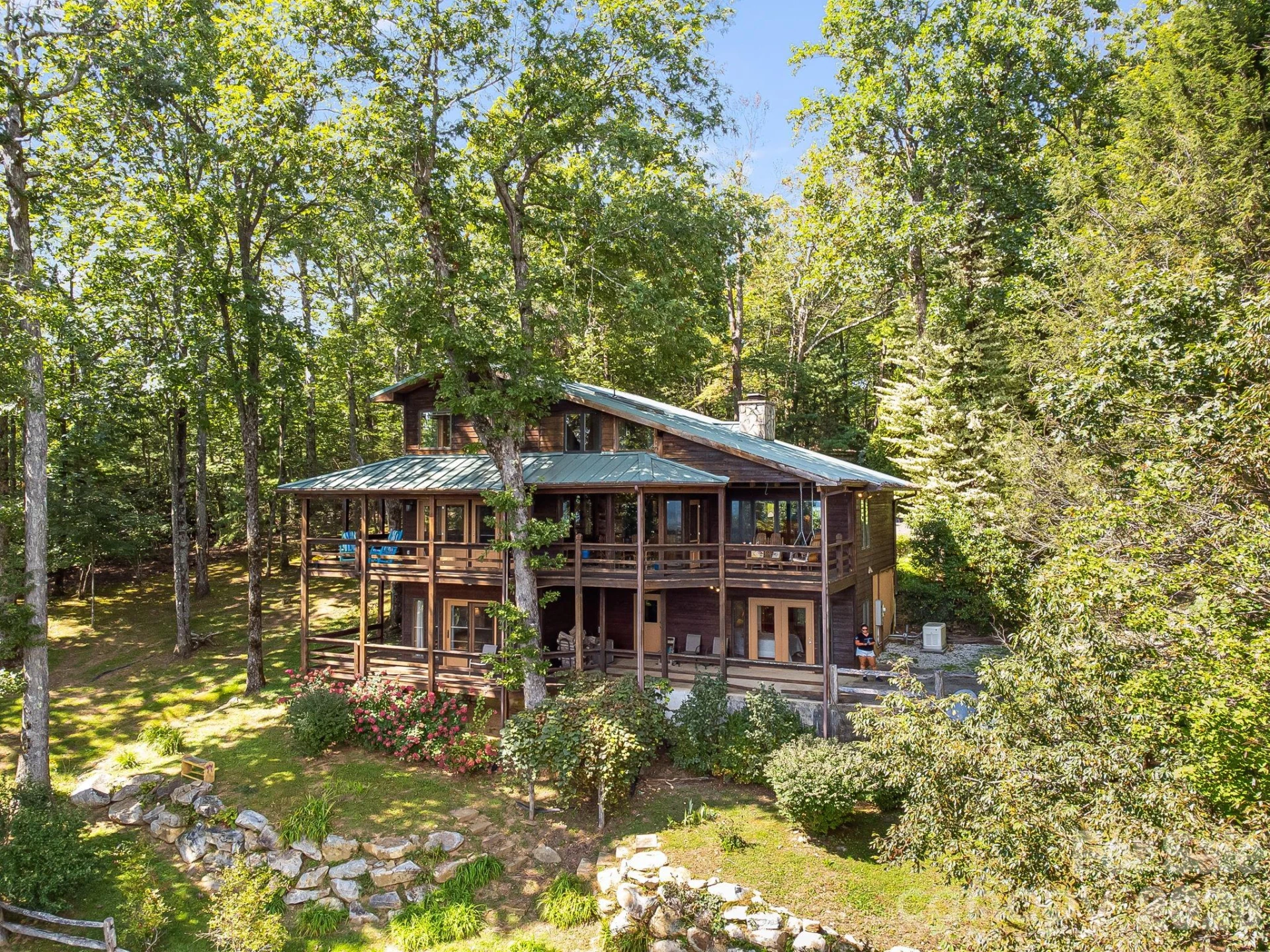 765/764 Osborne Knob Road