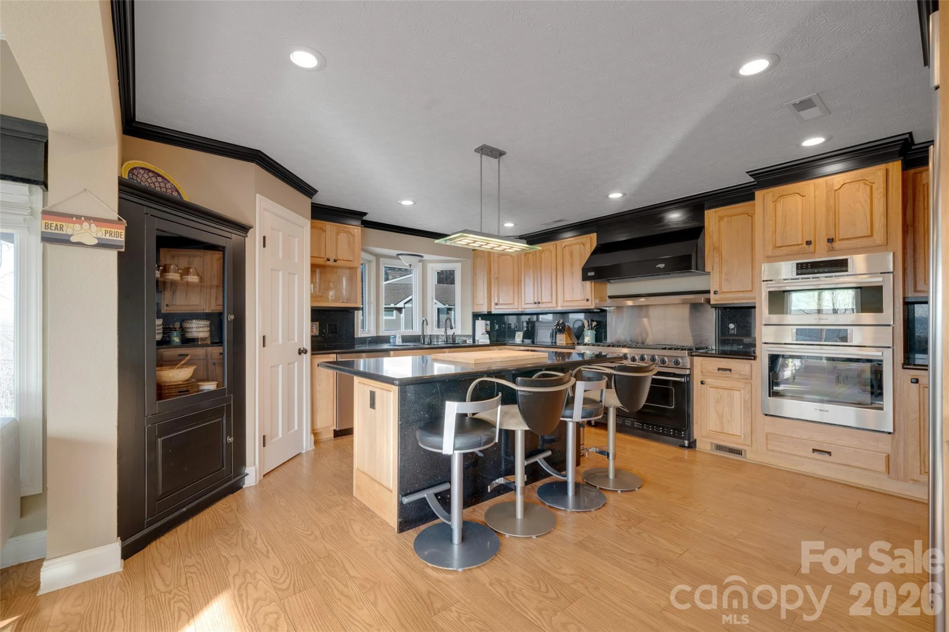 300 Roberts Drive - Photo 17