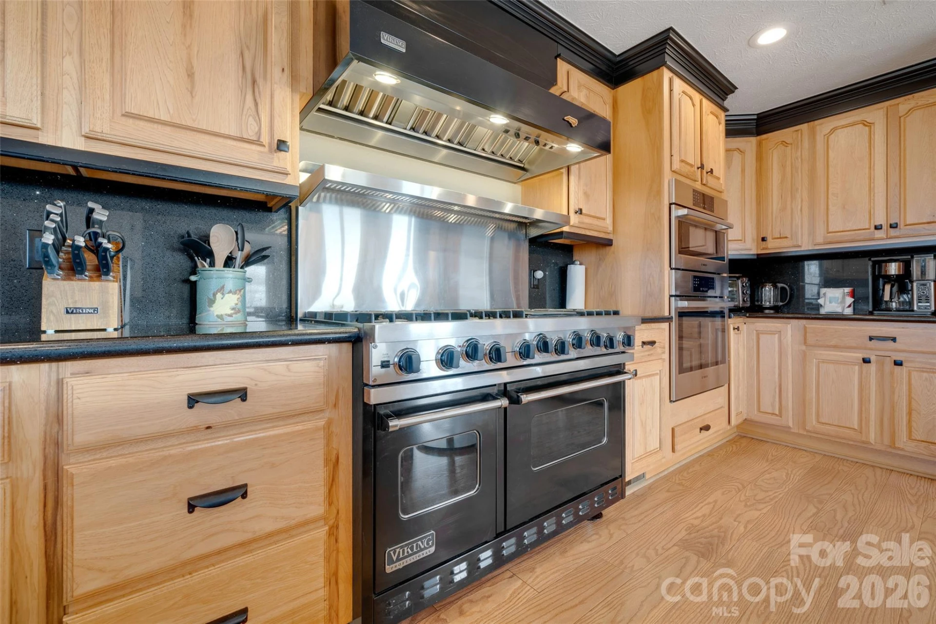 300 Roberts Drive - Photo 19