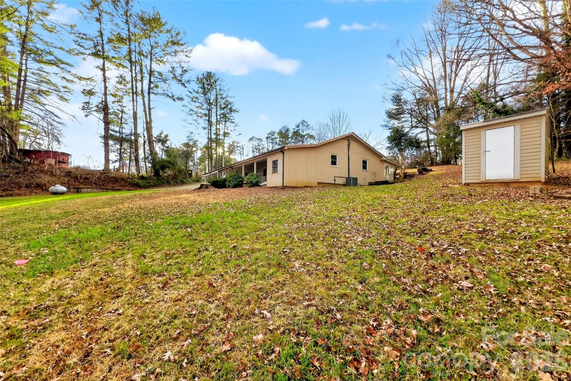 2390 Sugar Hill Road - Photo 17