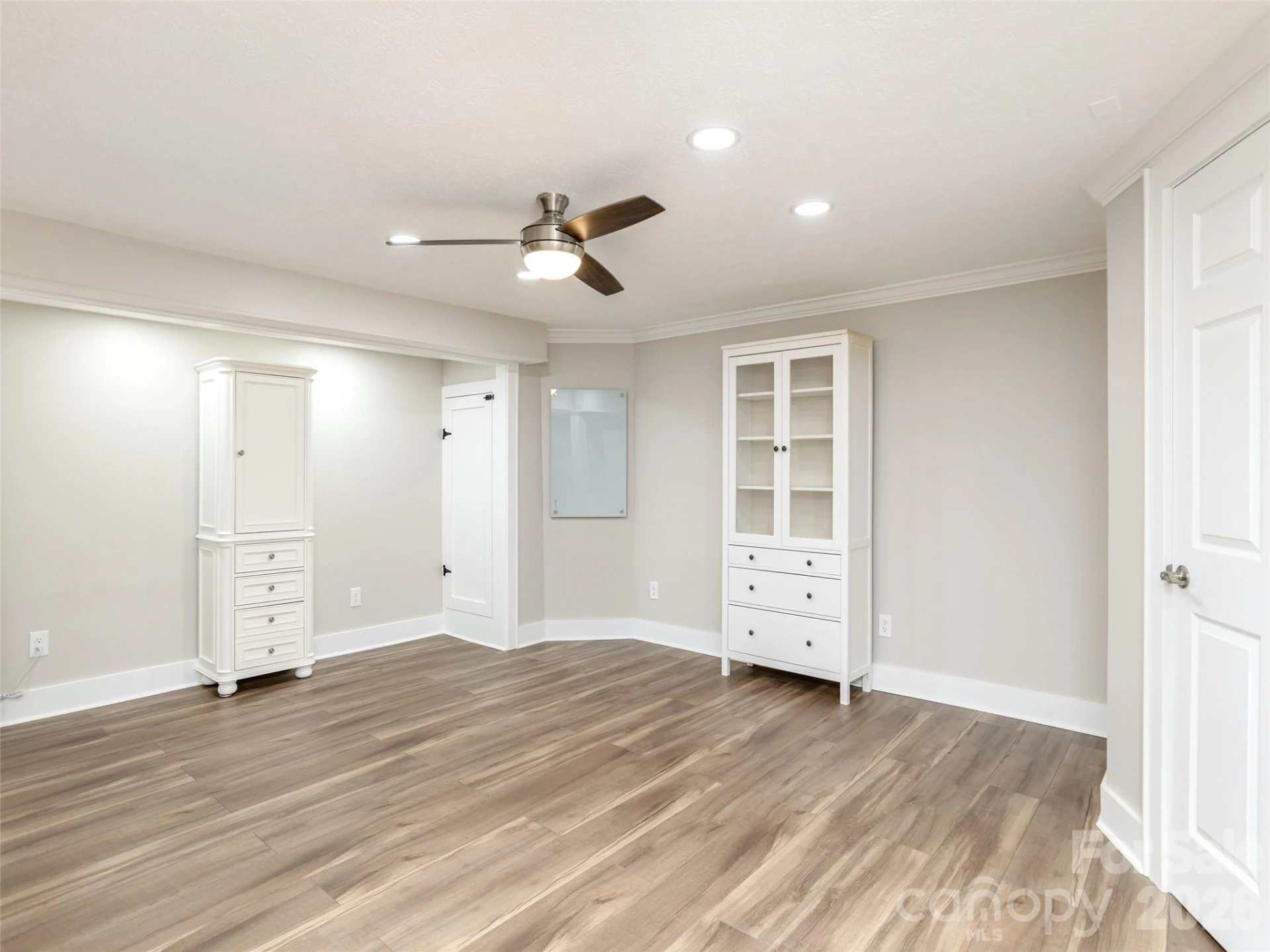 514 Whispering Hills Drive - Photo 36