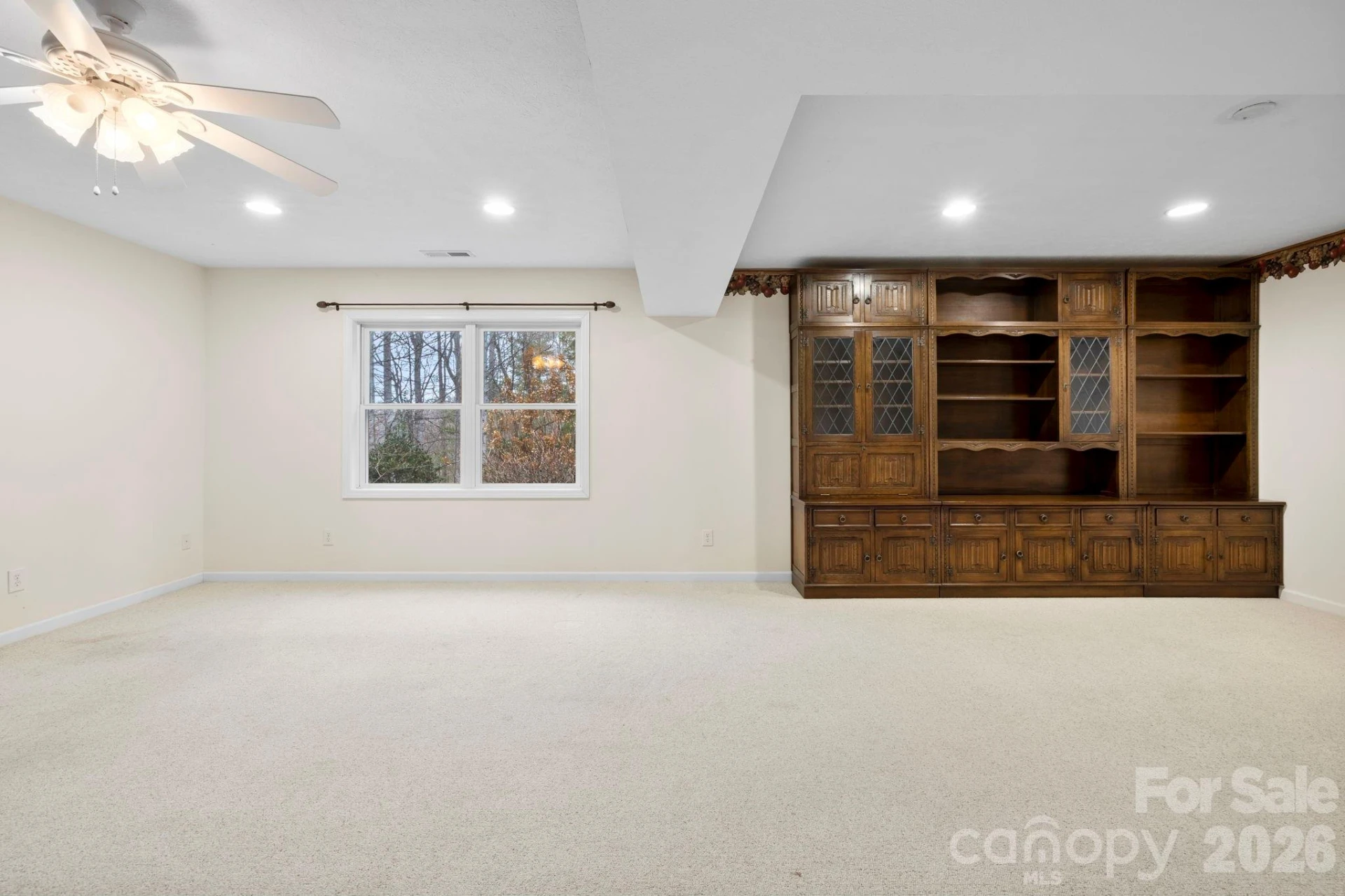 242 Carriage Summitt Way - Photo 22
