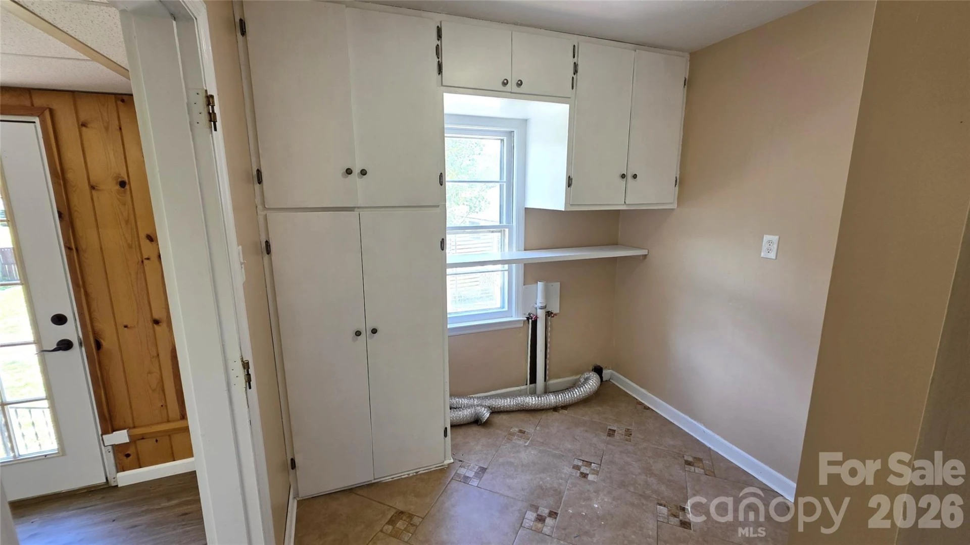1627 Greenville Highway - Photo 23
