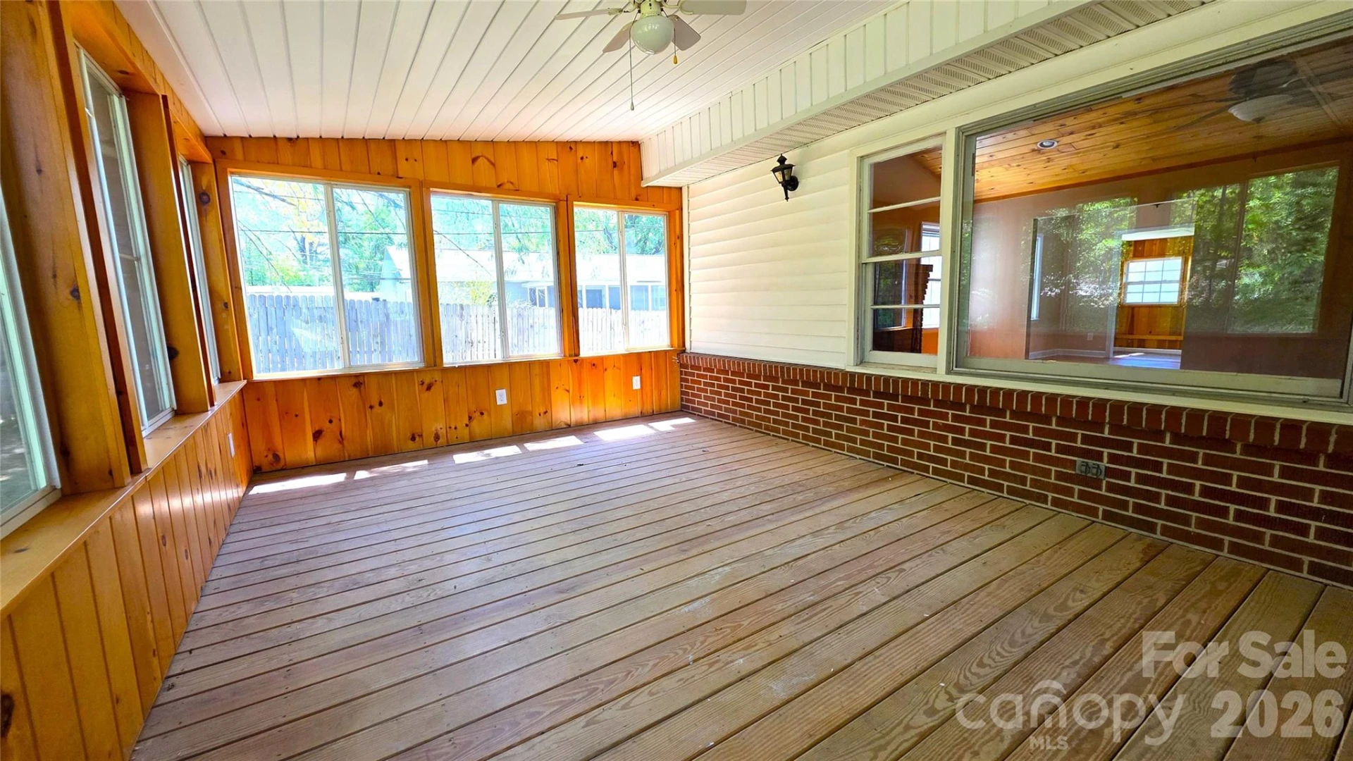 1627 Greenville Highway - Photo 32