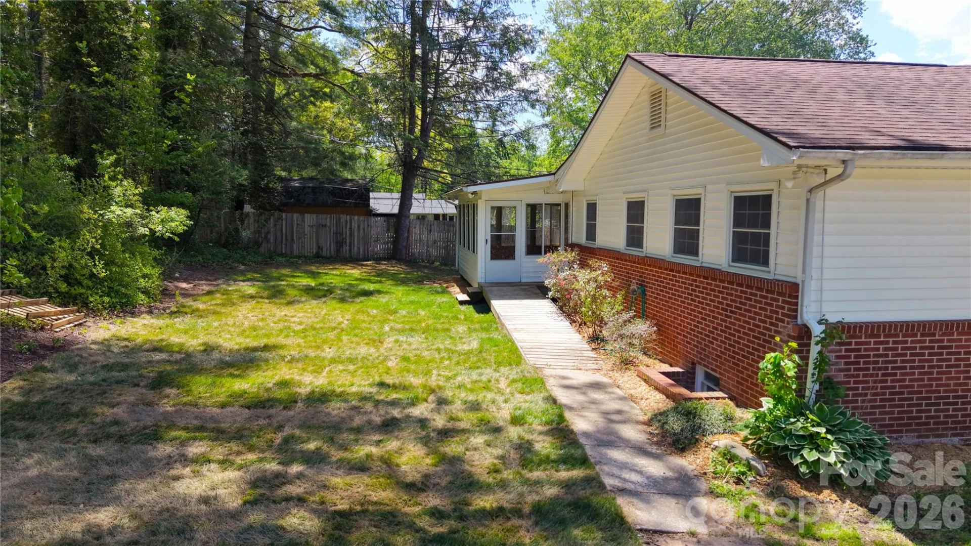 1627 Greenville Highway - Photo 34