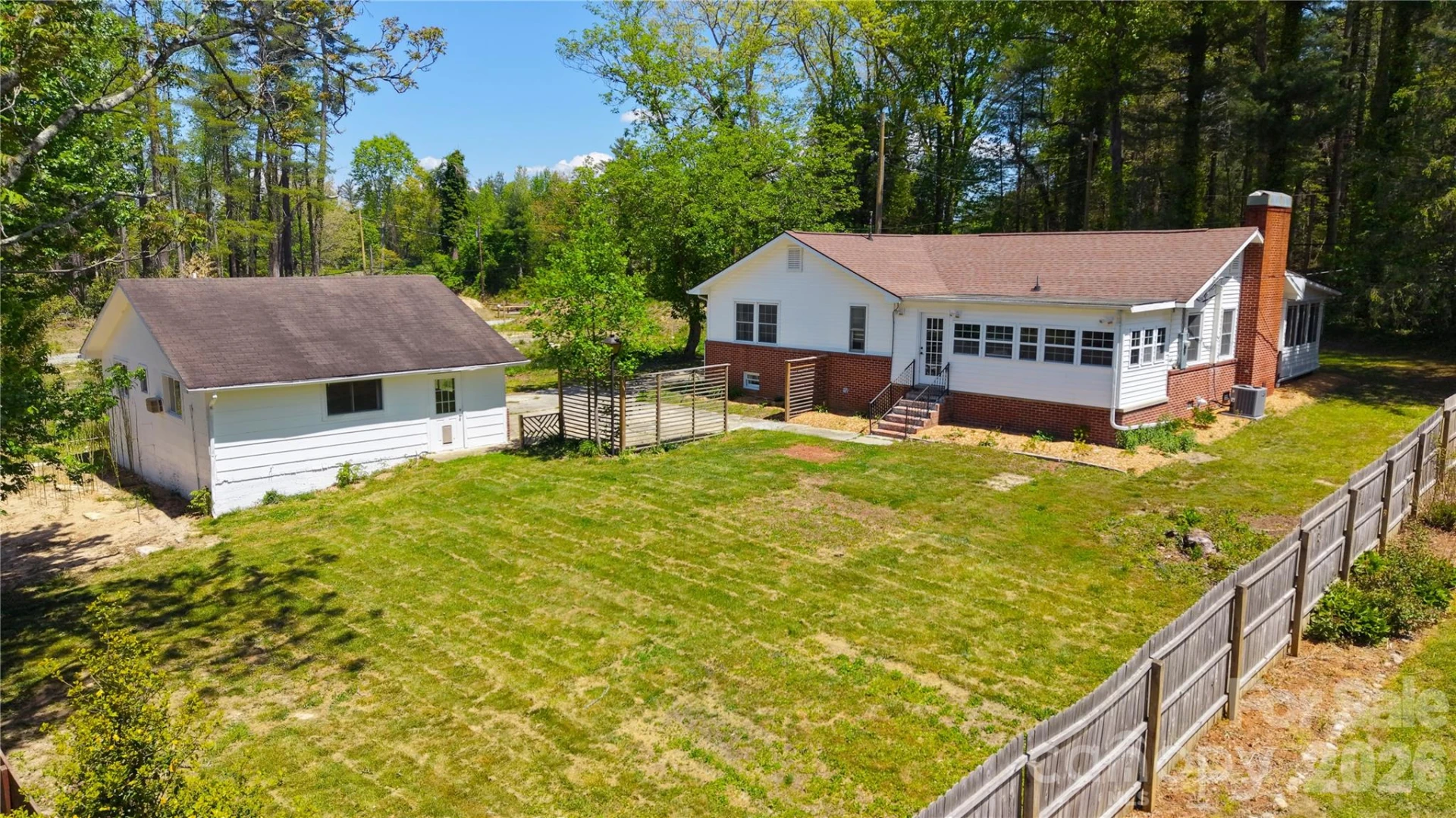 1627 Greenville Highway - Photo 37