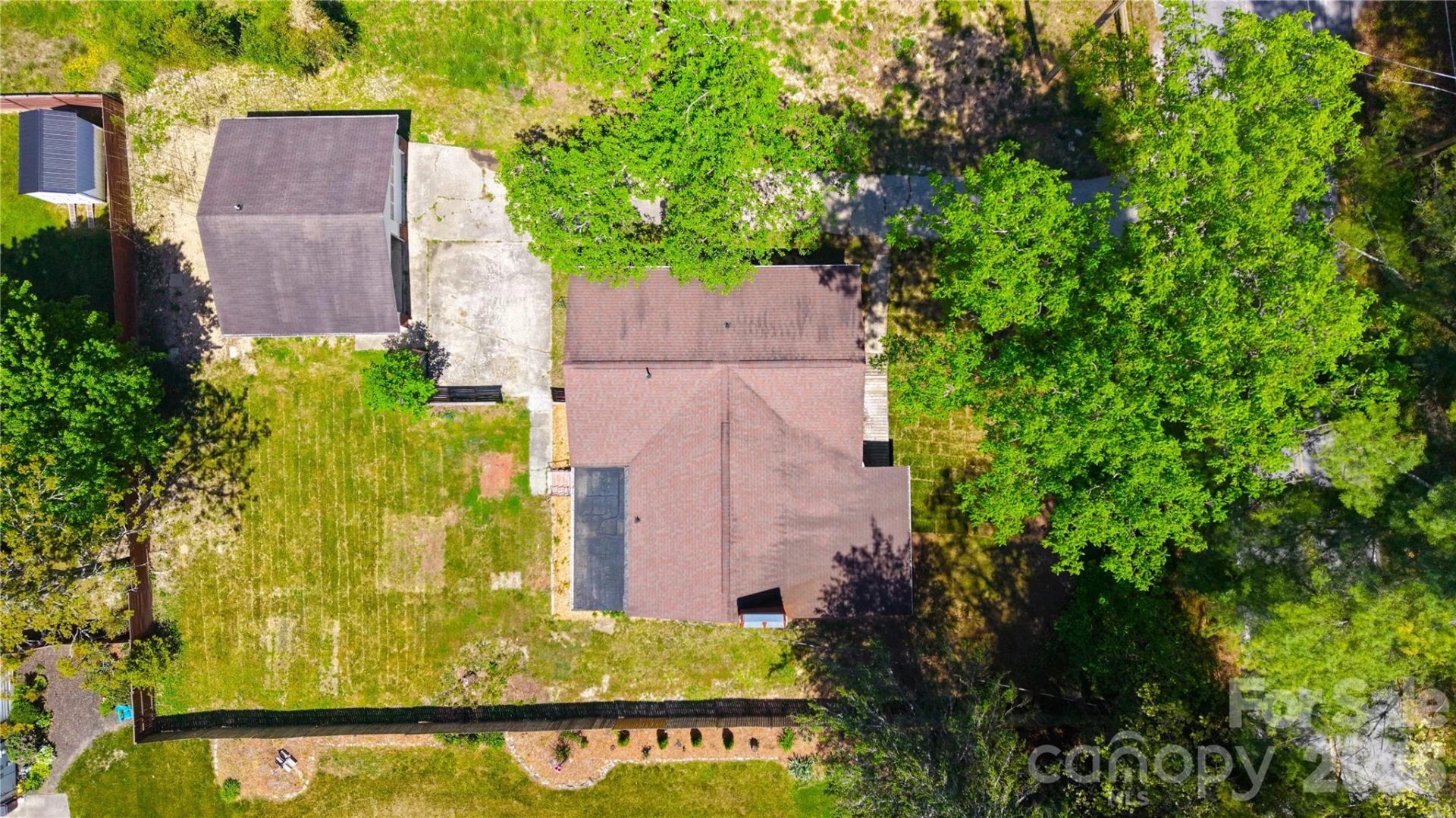 1627 Greenville Highway - Photo 43