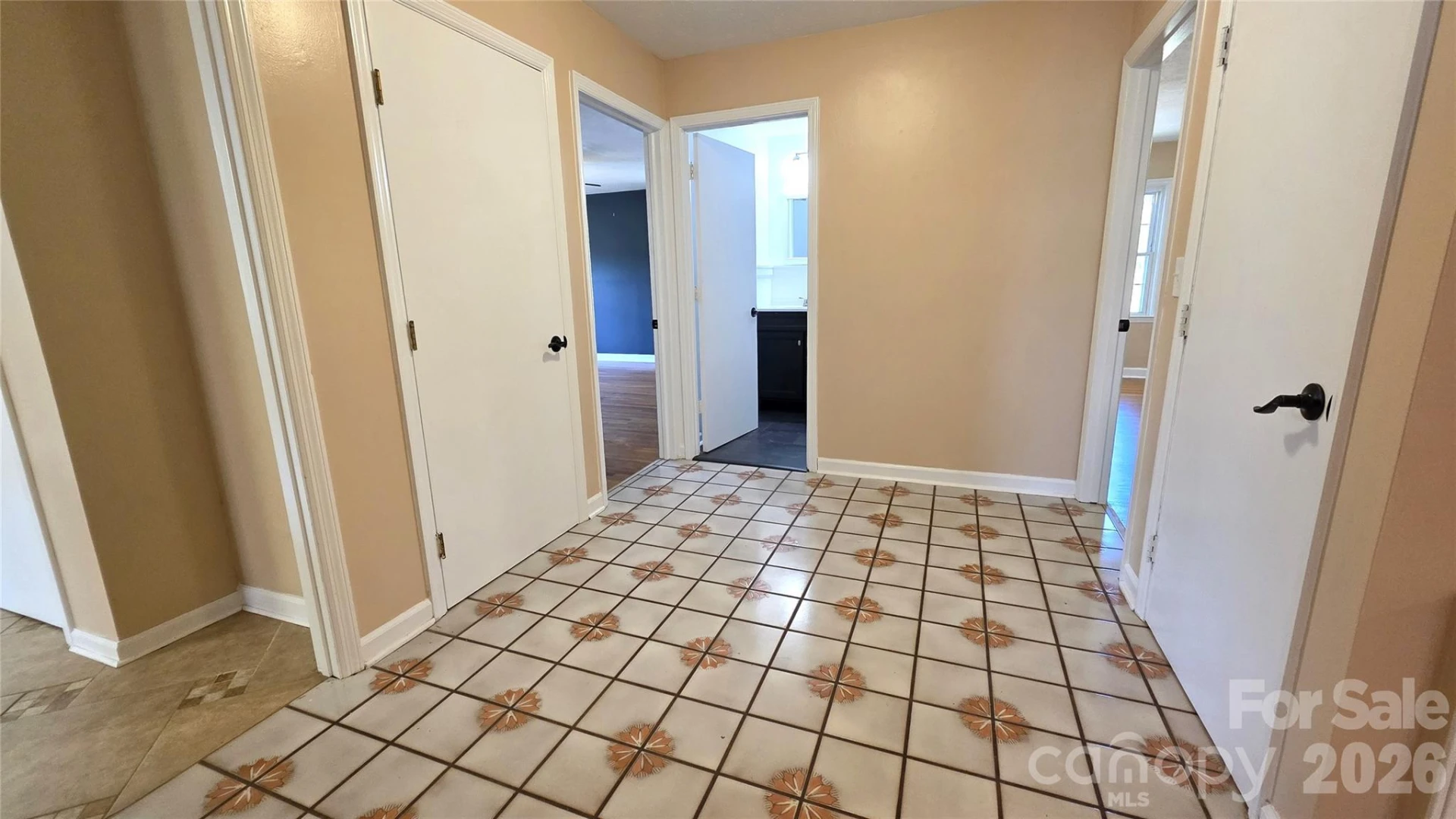 1627 Greenville Highway - Photo 7