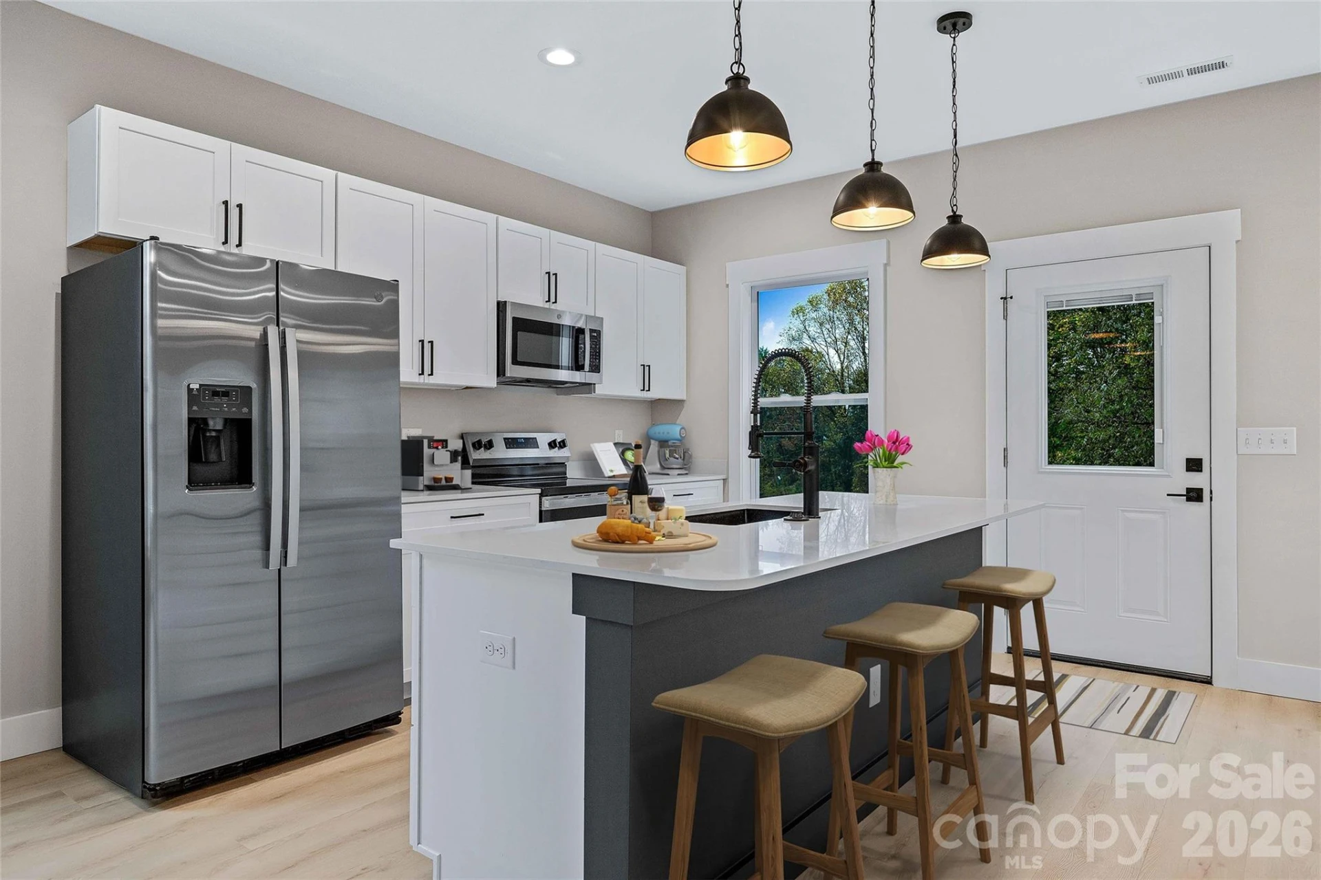 696 Beehive Road - Photo 18