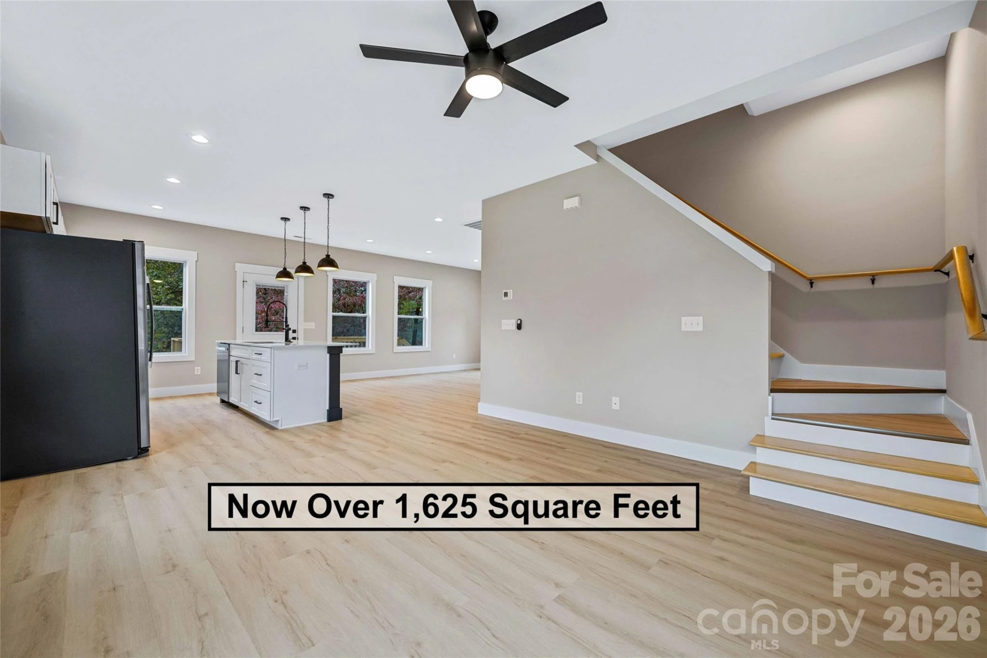 696 Beehive Road - Photo 8