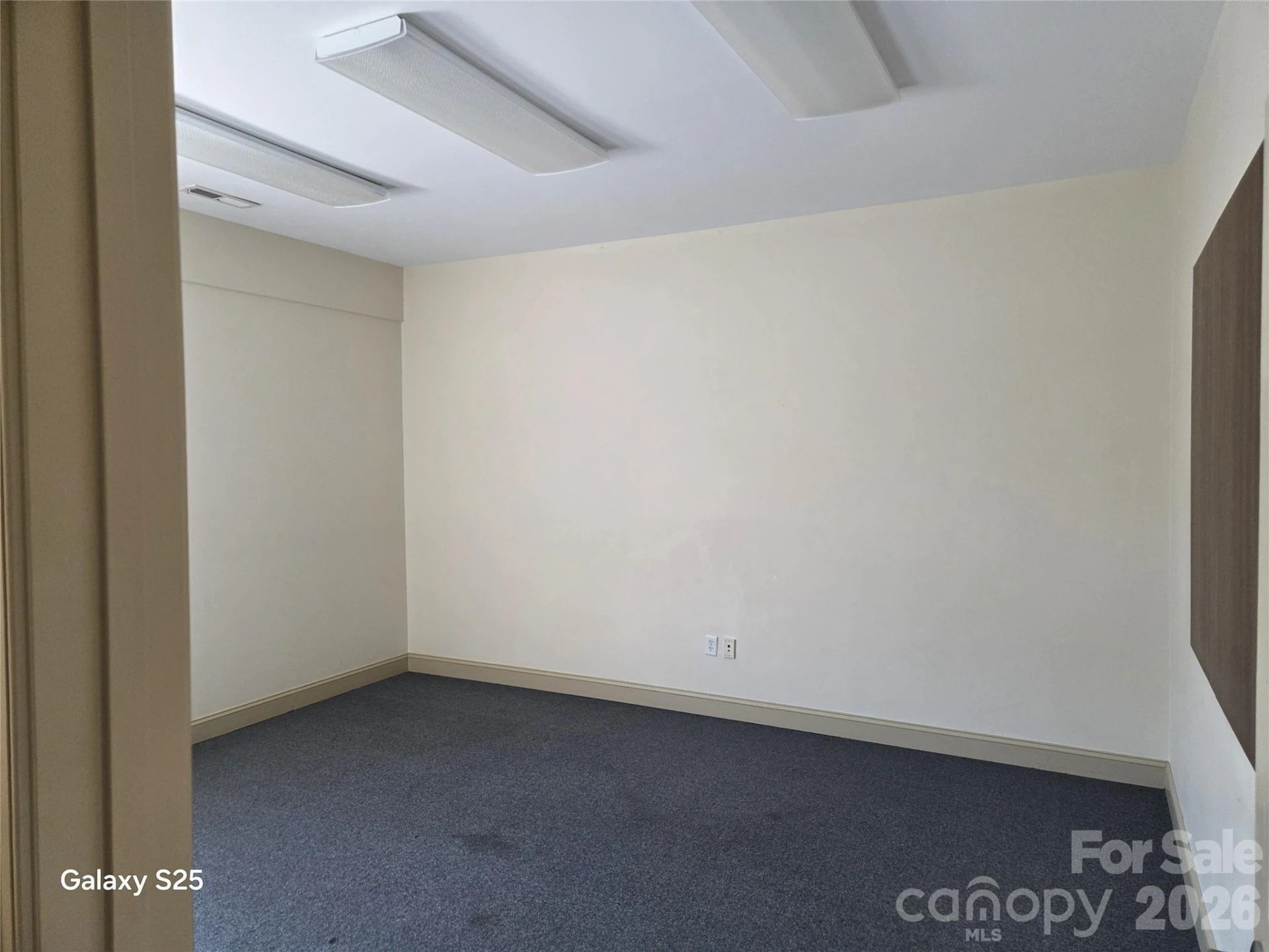 120 Chadwick Square Court #E - Photo 7