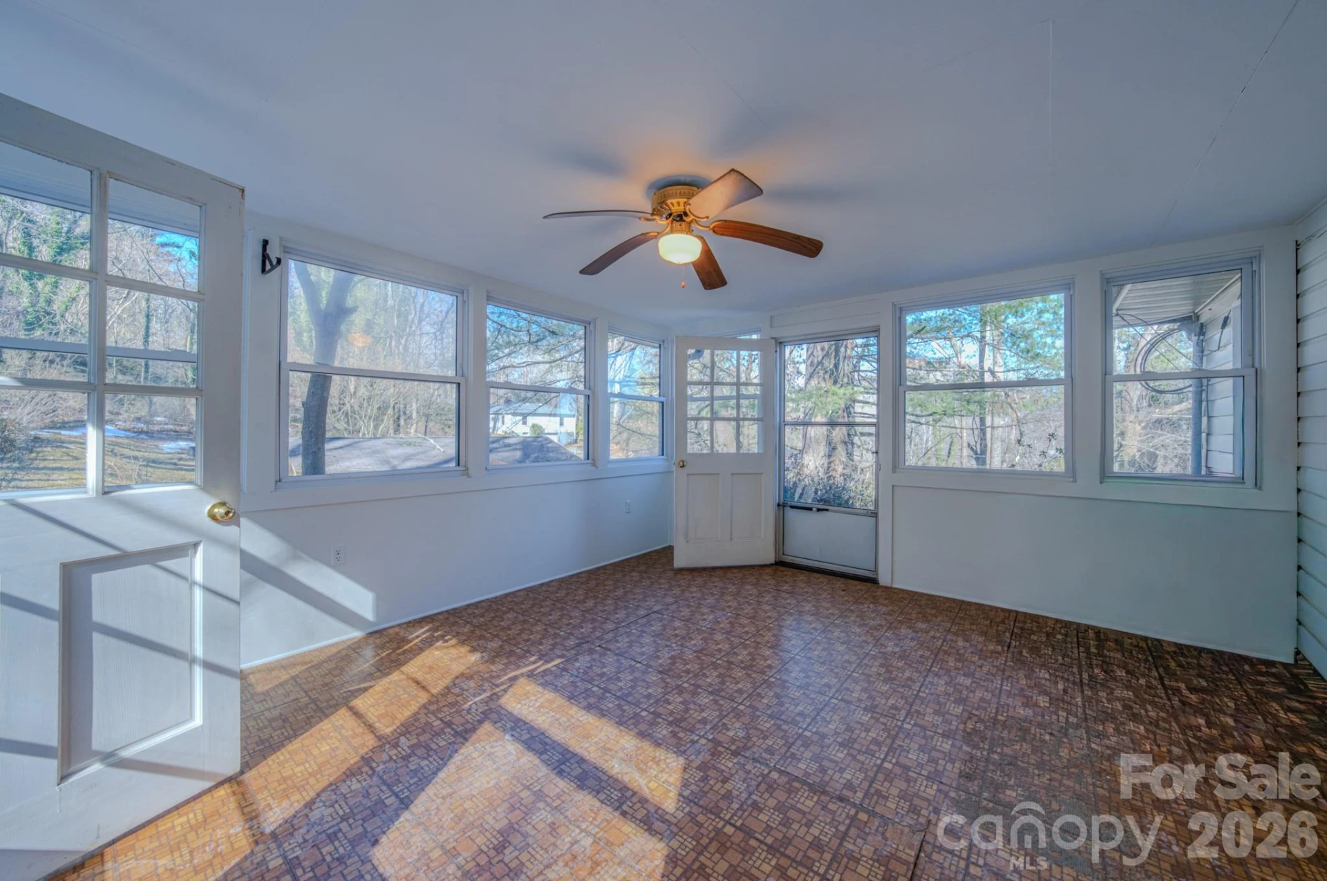 550 Saluda Street - Photo 22