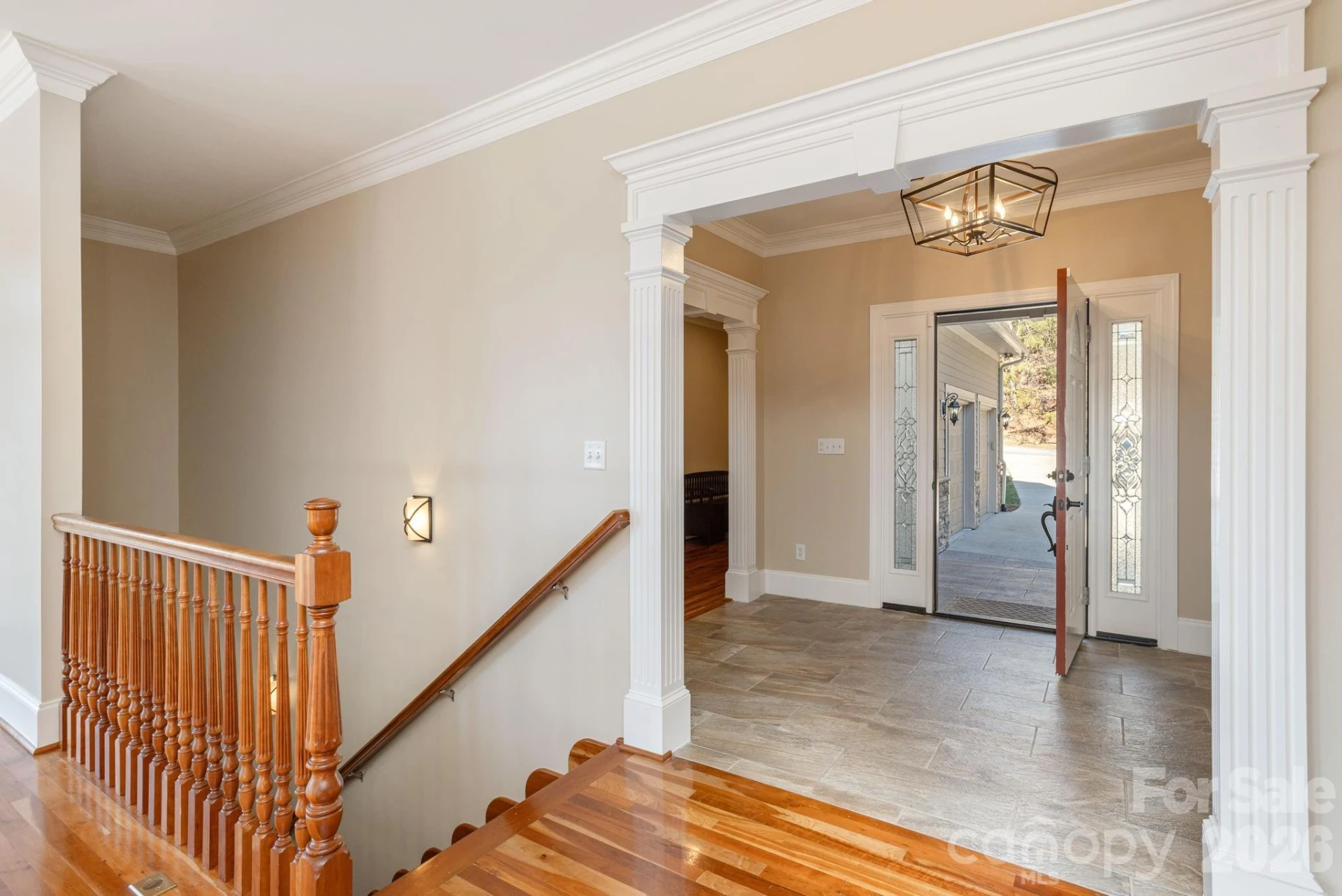 16 WINTERBERRY Drive - Photo 2