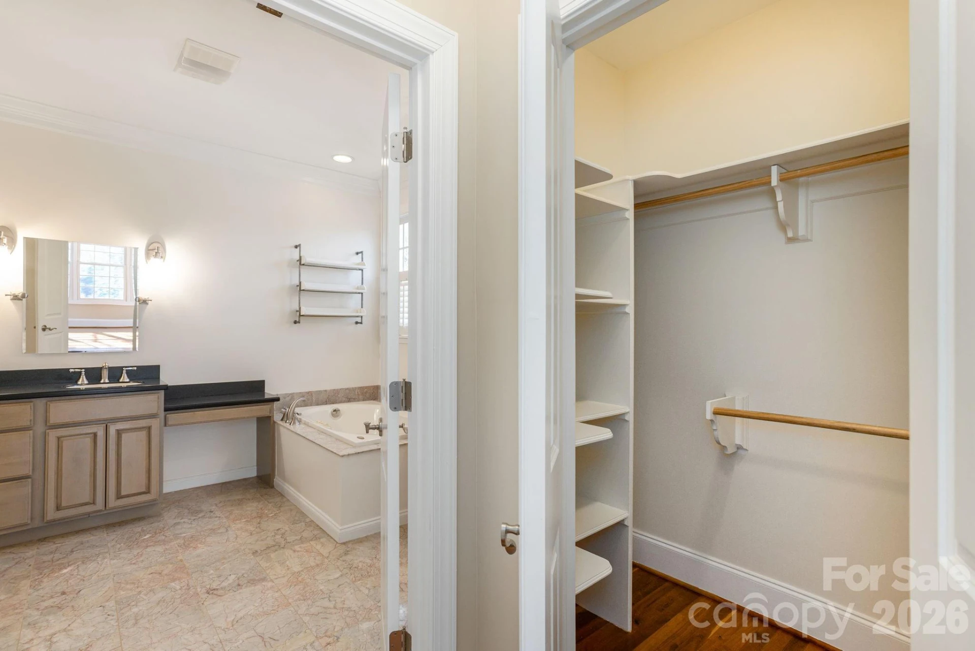 16 WINTERBERRY Drive - Photo 25