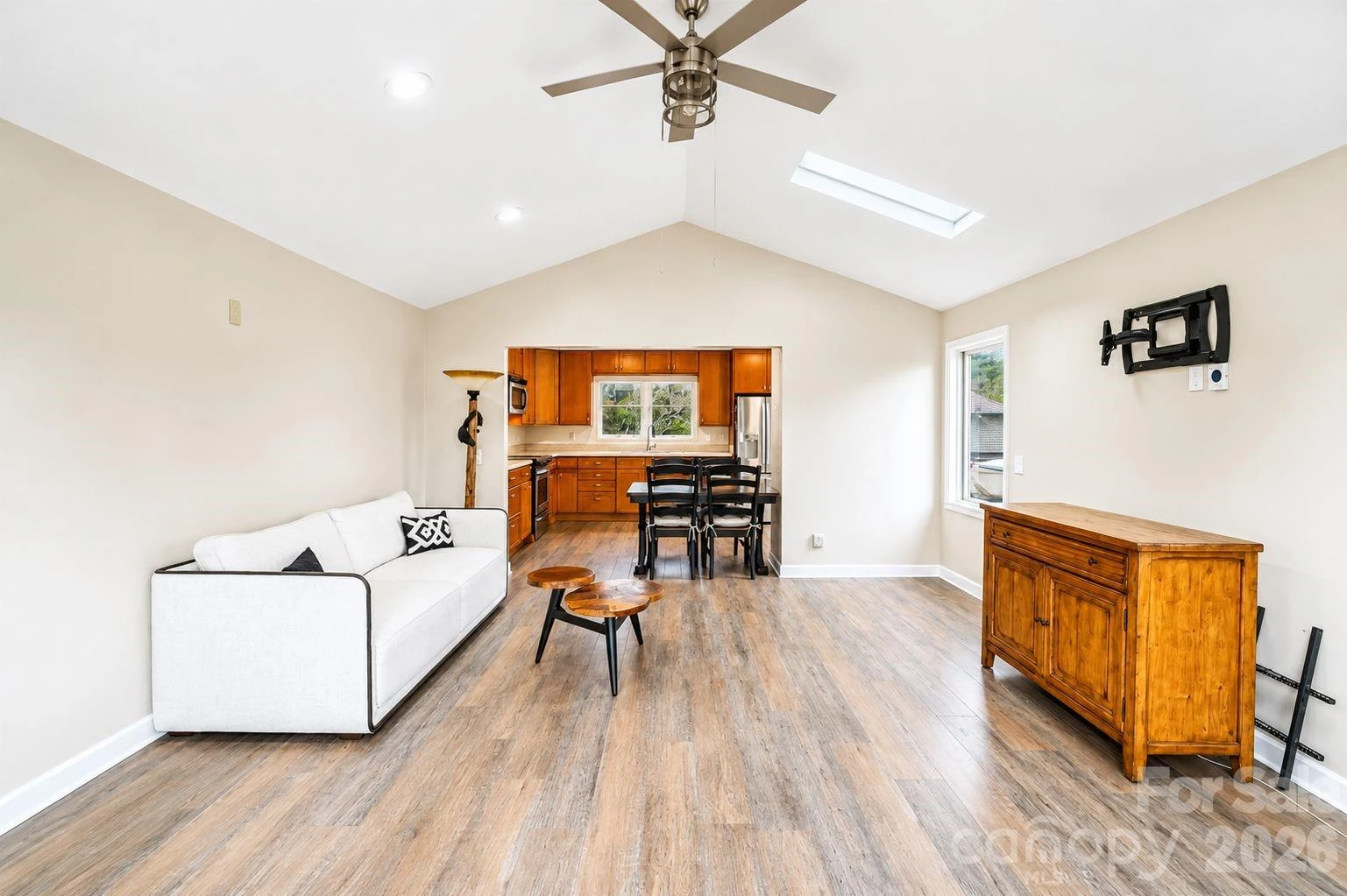 623 Owensby Road - Photo 14