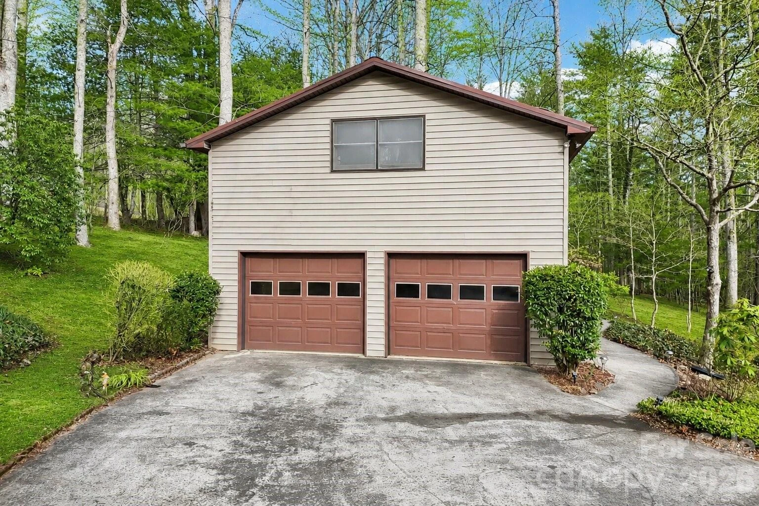 623 Owensby Road - Photo 32