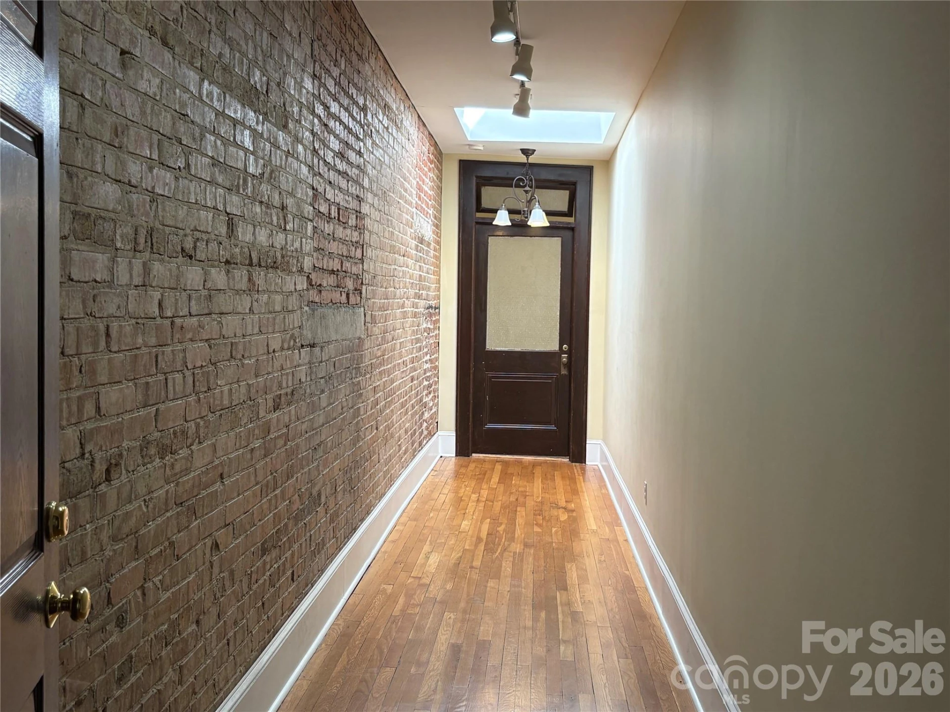501 N Main Street - Photo 4