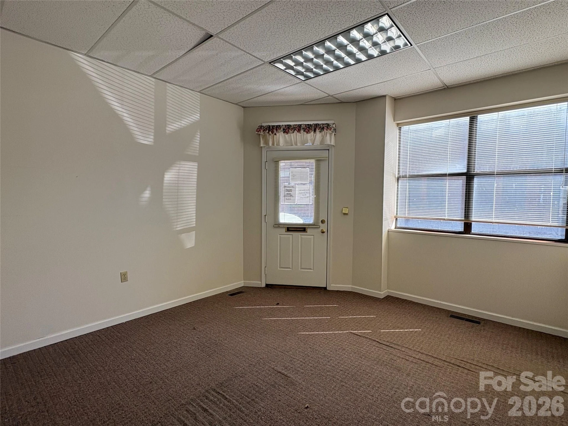 501 N Main Street - Photo 32
