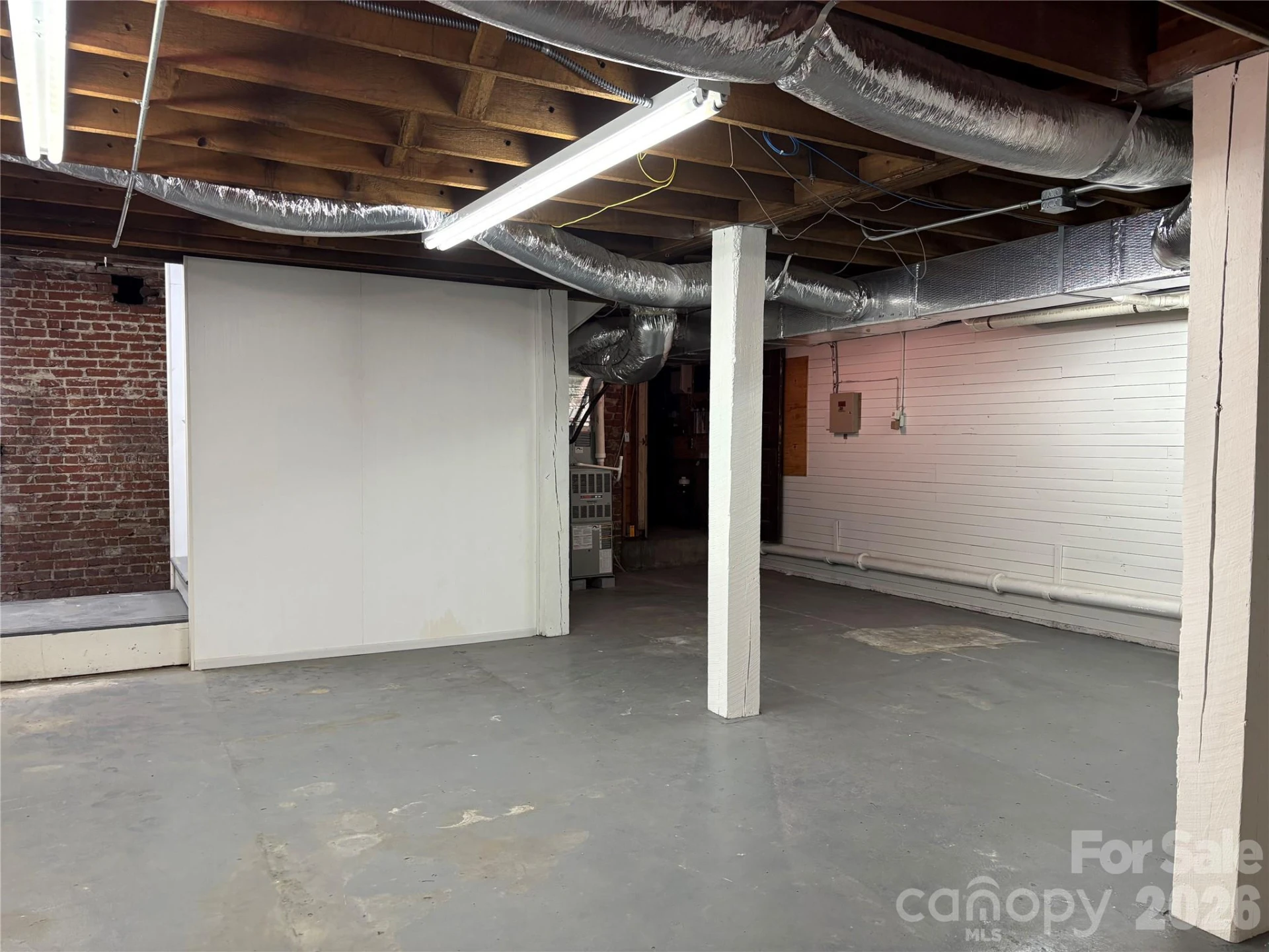 501 N Main Street - Photo 34
