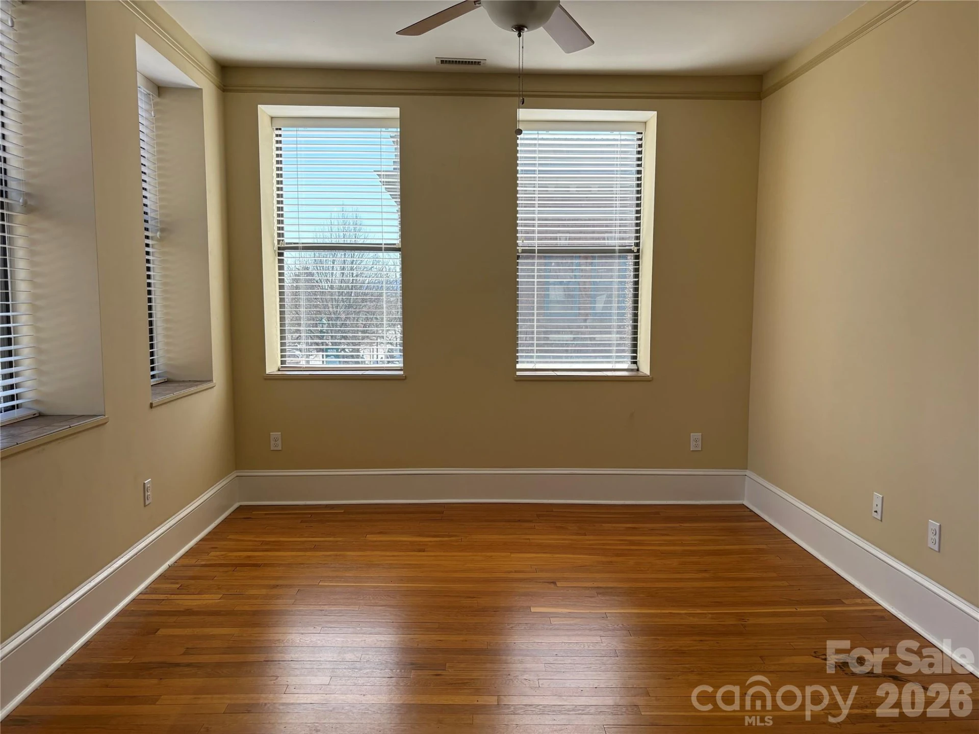 501 N Main Street - Photo 6