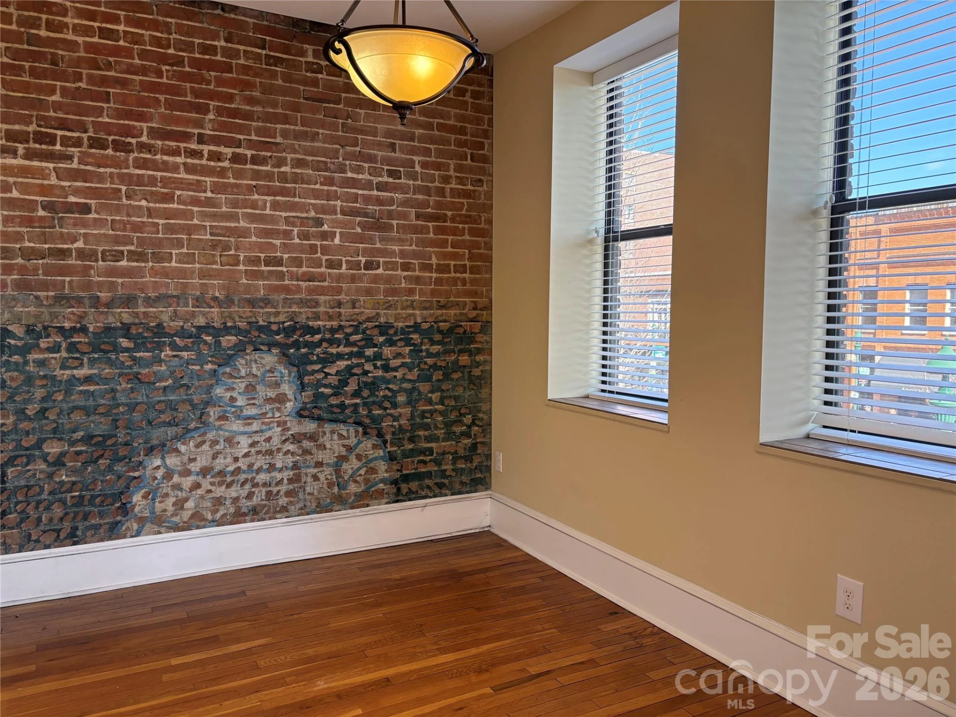 501 N Main Street - Photo 7