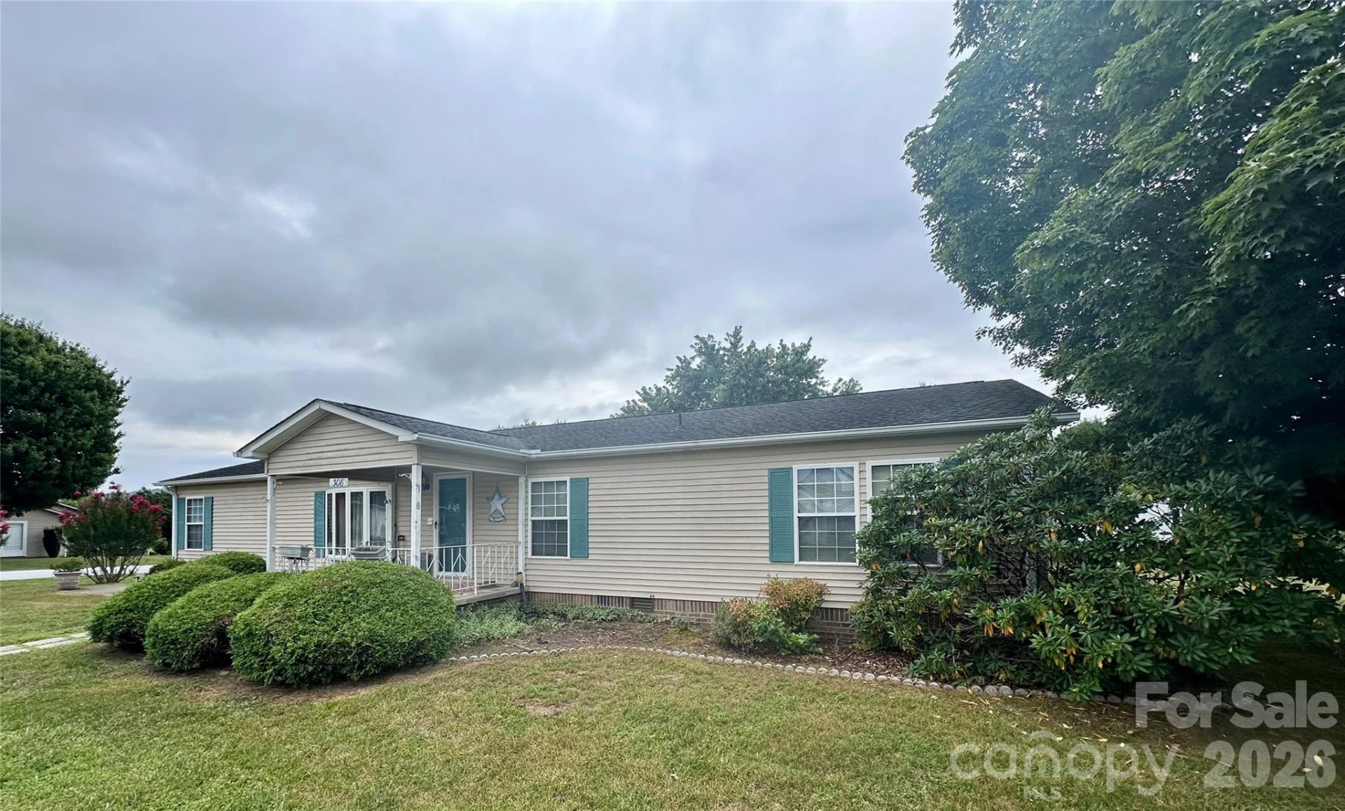 308 Riverwind Drive - Photo 3