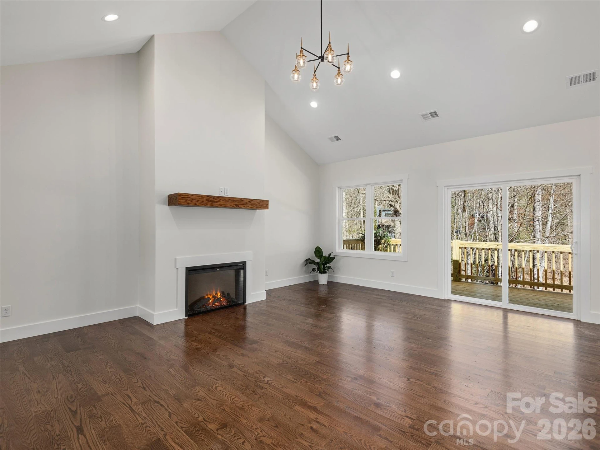 399 Crystal Heights Drive - Photo 5