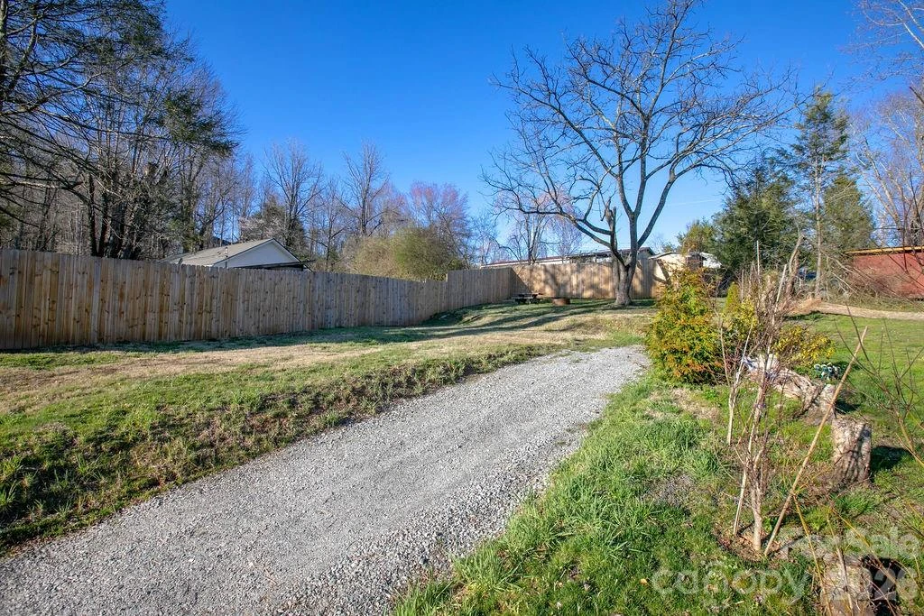 000 Reservoir Road - Photo 2