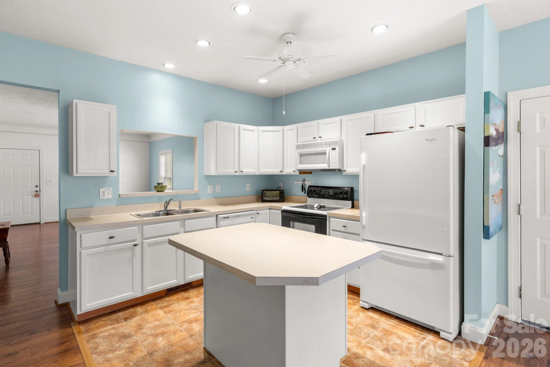 403 Sassafras Drive - Photo 10