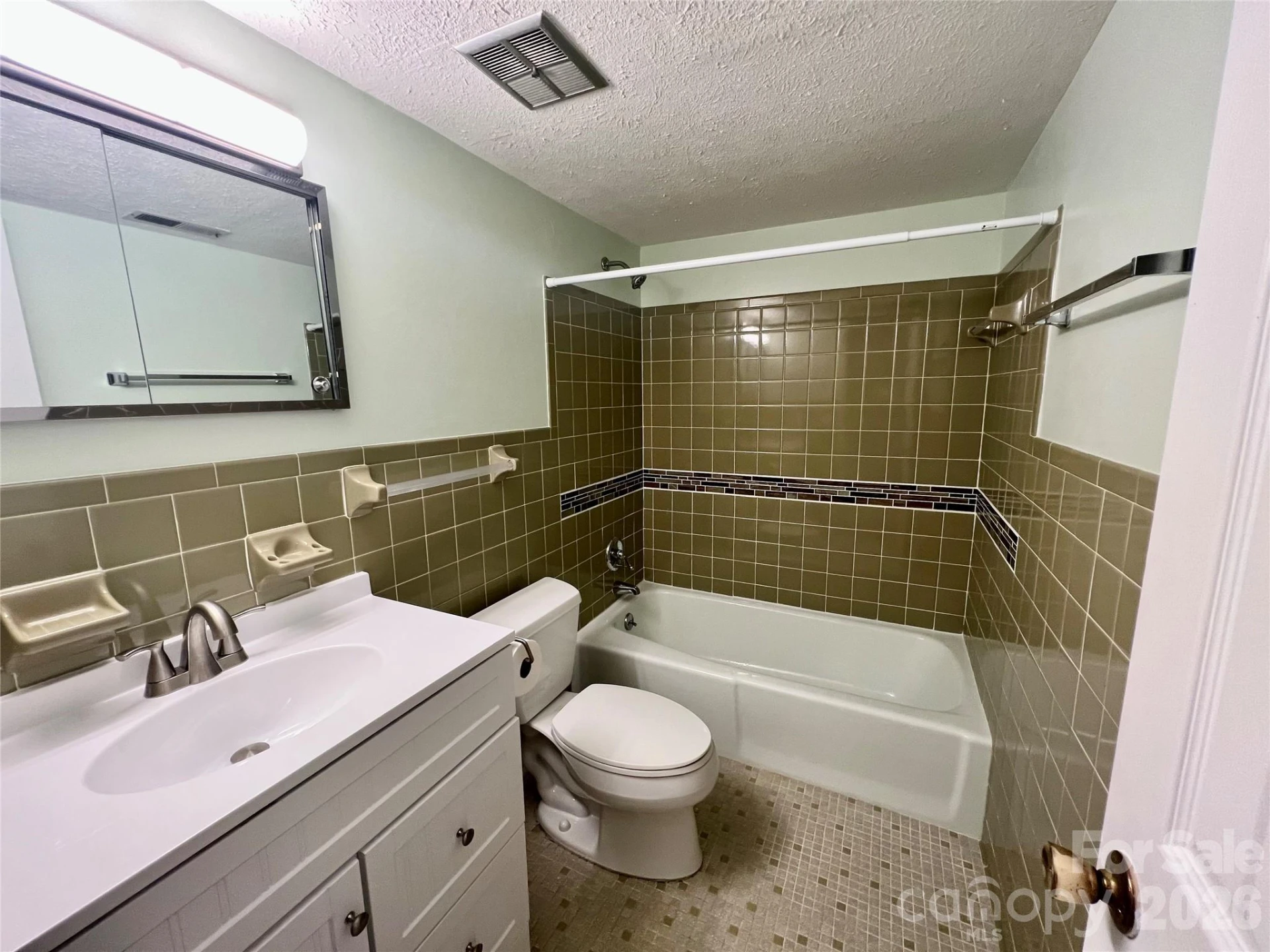 427 6th Avenue W #A-2 - Photo 10
