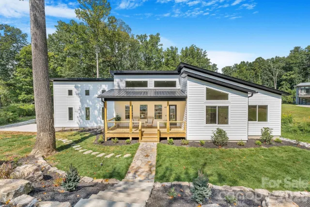 447 Blooming Laurel Drive, Hendersonville, NC, 28792