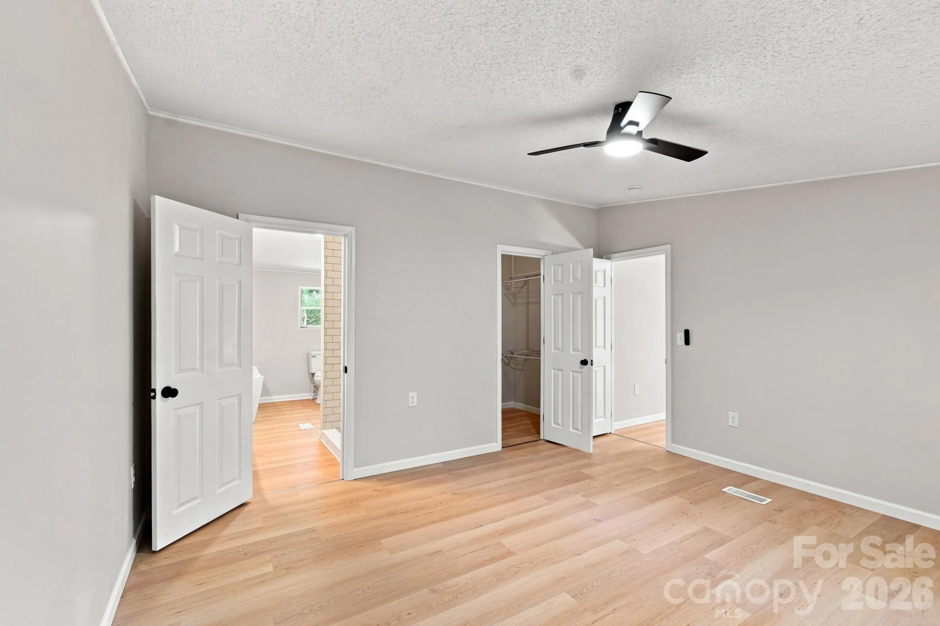 190 Pinewood Knoll Drive - Photo 8