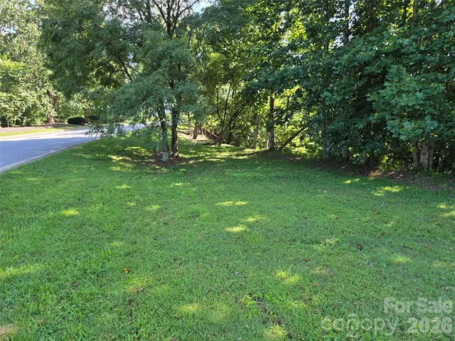 59 Summit Hill Road, Hendersonville, NC, 28791