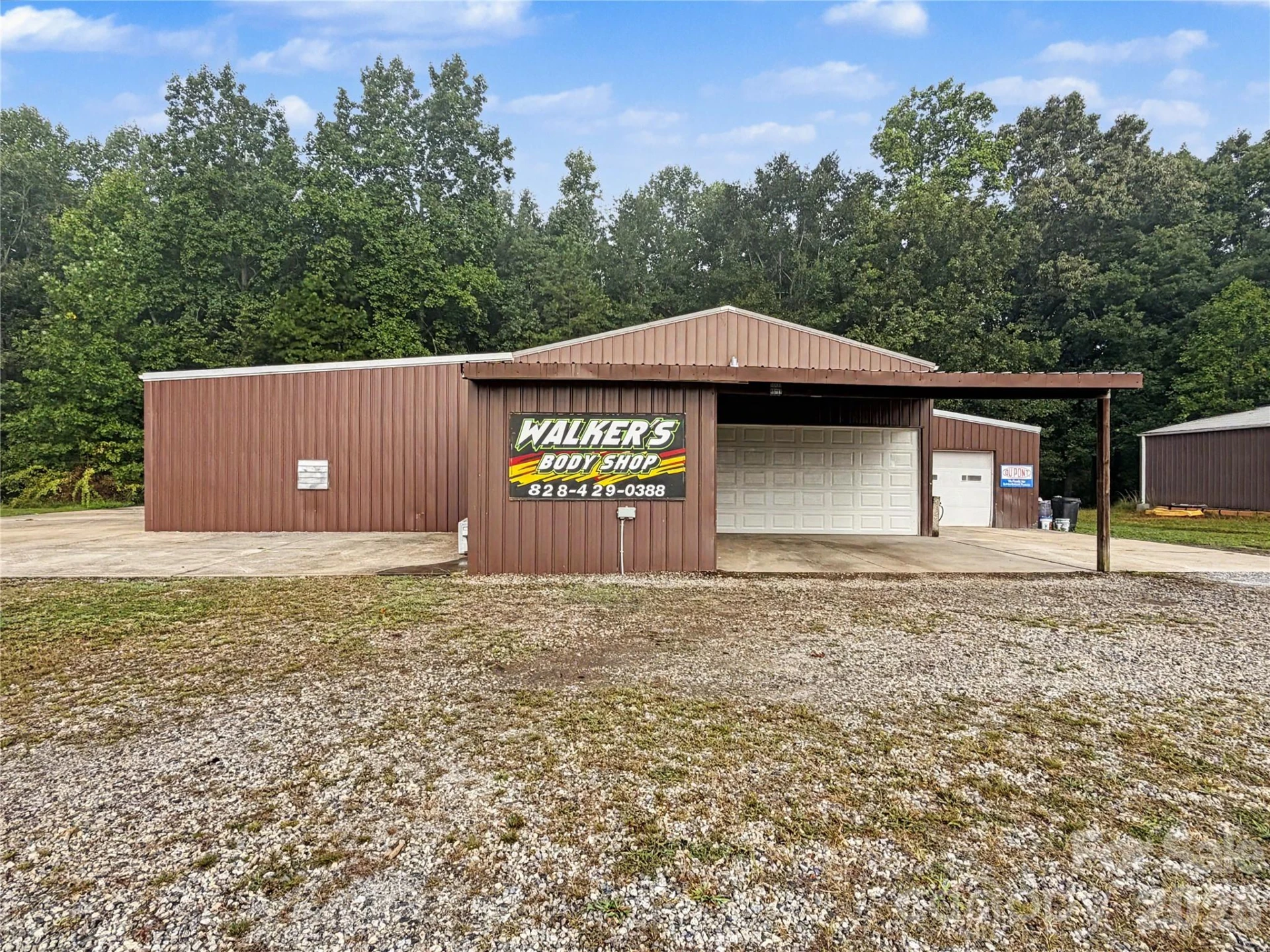 2330 Oakland Road - Photo 3