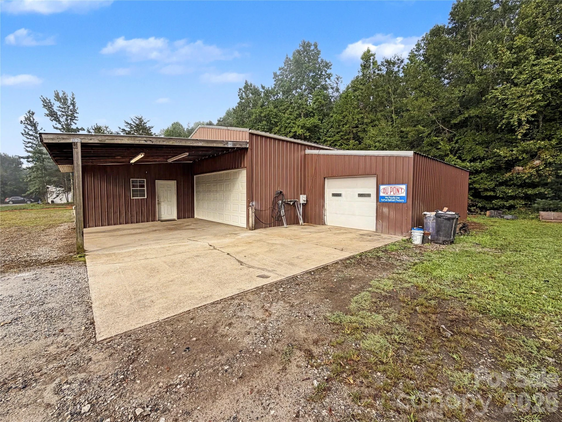 2330 Oakland Road - Photo 4